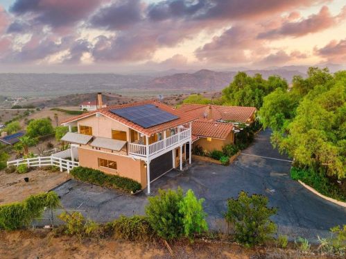 6778 Lilac Rd, Bonsall, CA 92003-4210