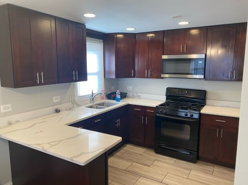 16452 California Ave, Dixmoor, IL