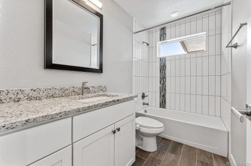 925 Raleigh St, Denver CO  80204-2955 exterior