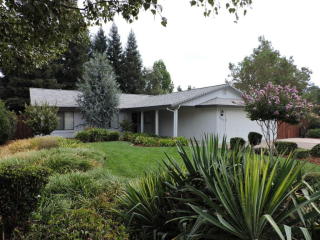 2736 Wyndham Ln, Redding, CA 96001-3920