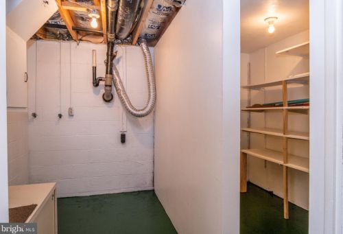 901 Enola Rd, Carlisle PA 17015-9548 exterior