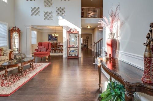 7545 Settles Walk Ln, Suwanee, GA 30024-8652