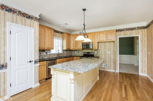3455 Parsons Run, Suwanee, GA 30024-1093