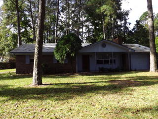 213 Anderson Dr, Brunswick, GA 31520-1613