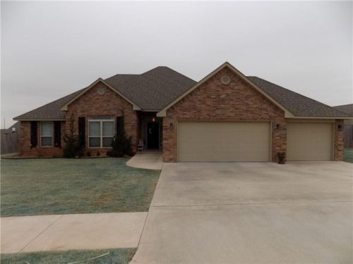 553 Highgrove Dr, Blanchard, OK 73010-4008