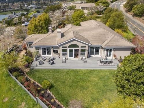 25 Jacklyn Ter, Mill Valley, CA 94941-3003