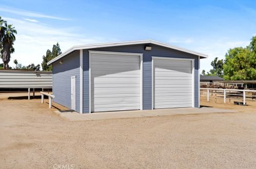 2150 Gratton St, Riverside CA  92504-5201 exterior