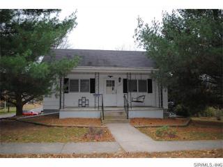 308 Shelby St, Dorchester, IL 62033-1656