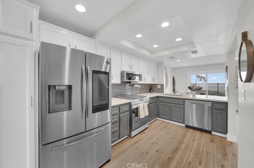 871 Sapphire Ln, Anaheim CA  92807-4864 exterior