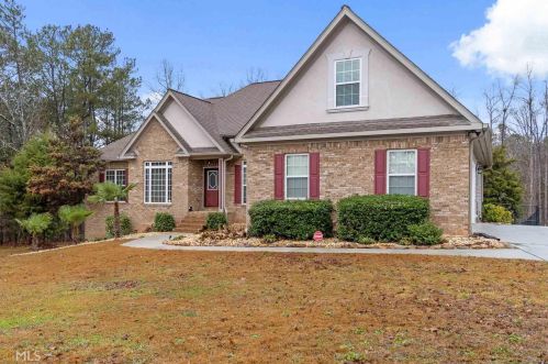 136 Brk Dr, Stockbridge GA  30281-1855 exterior