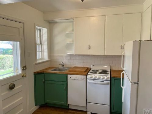 2038 Grand Ave, Pueblo, CO 81003-2535
