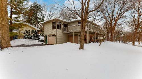 1037 Edgewater Dr, Naperville, IL 60540-7403