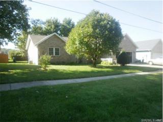 410 Lincoln Ave, Fairview Heights, IL 62232