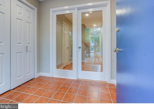 28 Mountain Ave, Princeton, NJ 08540-2630
