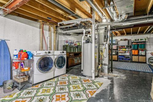 7597 Rosemary Cir, Englewood CO 80112-6421 exterior