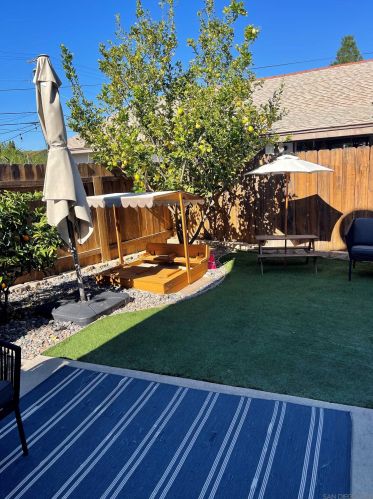 553 Dorothy St, El Cajon, CA 92019-2467