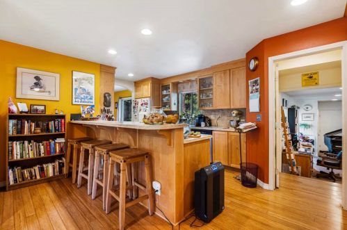 10458 Reynold Way, Truckee CA  96161-1805 exterior