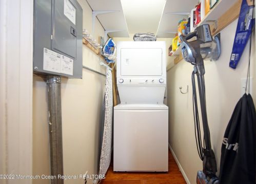 64 Belshaw Ave, Tinton Falls NJ 07724-2929 exterior