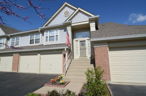 1635 Colfax Ct, Hanover Park, IL 60103-0735