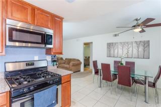 3562 Stonepine Ln, Anaheim CA  92804-4671 exterior