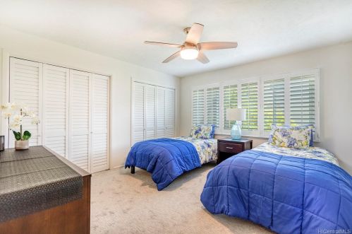 5307 Poola St, Honolulu HI  96821-1536 exterior