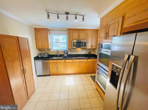 11802 Charles Rd, Silver Spring MD 20906-4606 exterior