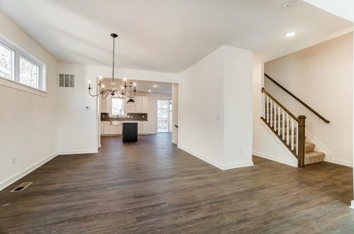 2618 Hackberry St, Cincinnati OH  45206-2122 exterior