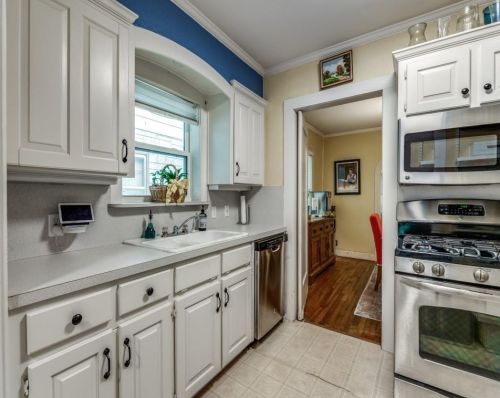 2324 Lotus Ave, Fort Worth TX  76111-1645 exterior