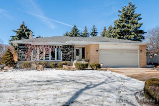 7918 Grant St, Oak Brook, IL 60561-5024