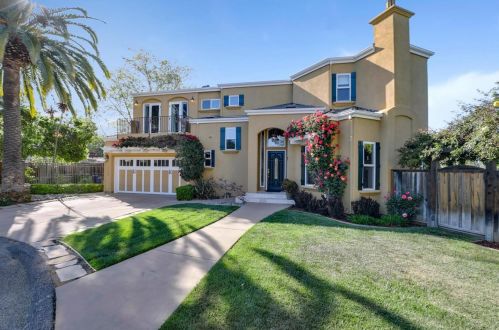 17353 Sereno Ct, Los Gatos, CA 95030-2210