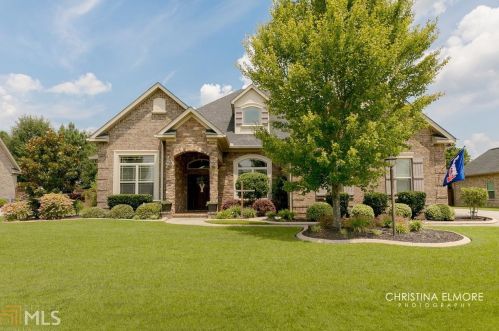 160 Abercorn St, Warner Robins, GA 31088-6782
