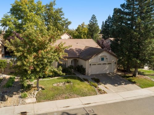 9467 Wadena Way, Elk Grove, CA 95758-1070