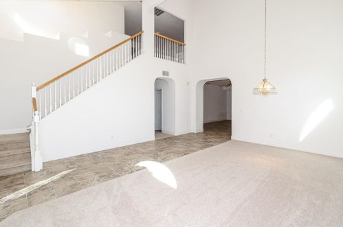 12175 Pheasant Run Blvd, Sharon, CA 93610-2063