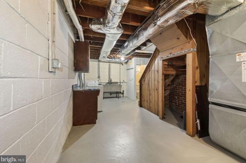 9408 Ocala St, Silver Spring MD 20901-3049 exterior