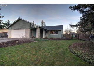 3015 135th Ave, Vancouver, WA 98682-8085