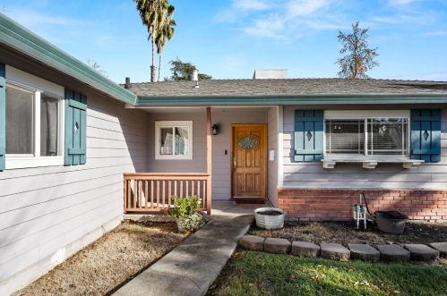 6732 Chastain St, Citrus Heights, CA 95662-3512