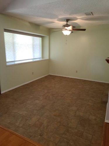 444 Little Fox Ln, Fort Worth TX  76108-4076 exterior