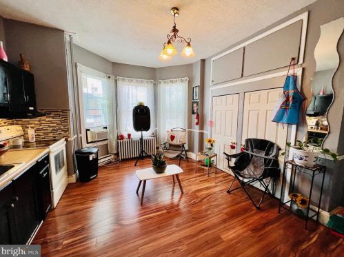 3563 11 St, Philadelphia PA 19140-4303 exterior