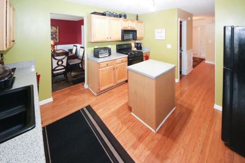 6791 Foxfire Pl, Atlanta GA  30349-1383 exterior