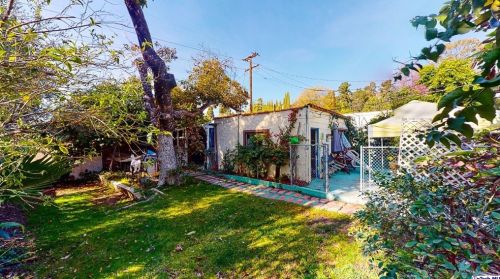 1225 Cedar St, Glendale CA  91207-1426 exterior