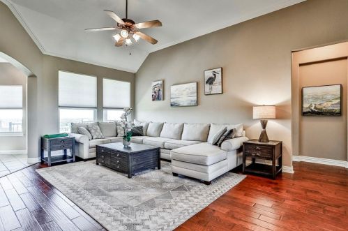 4233 San Pedro Ct, Fort Worth TX  76179-6802 exterior