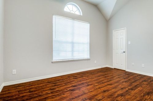 1416 Sussex Dr, Plano TX  75075-2753 exterior