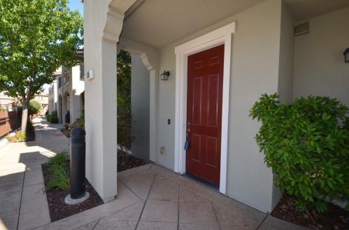 115 Ede Ln, Milpitas, CA 95035-8912