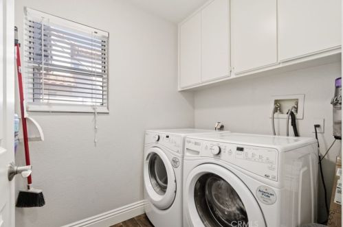 9178 Shaddock Cir, Riverside CA  92508-6454 exterior