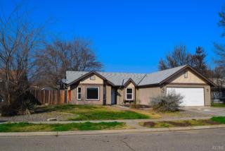 848 Rosewood Ln, Lemoore, CA 93245-2154