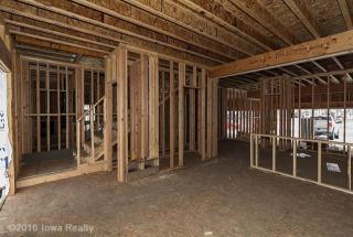 1187 Williams Ct, Waukee, IA 50263-8416
