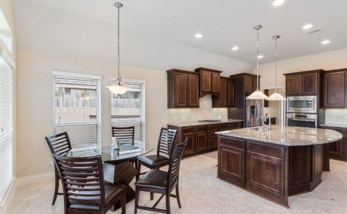 6226 Milam Branch Ln, Richmond TX 77471-6654 exterior