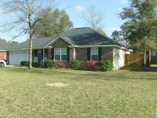 203 Mikal St, Rincon, GA 31326-6128