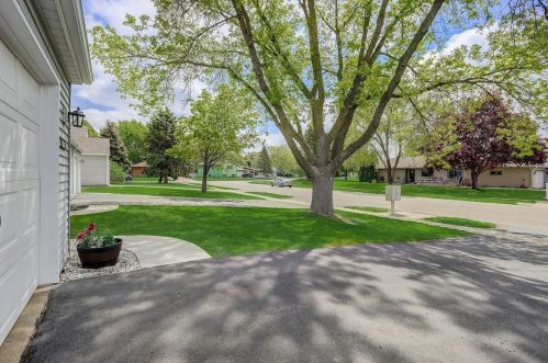 5191 149th St, Saint Paul MN  55124-5984 exterior
