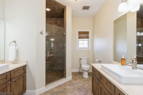3 Farmstead Ct, Dover NJ  07869-3501 exterior